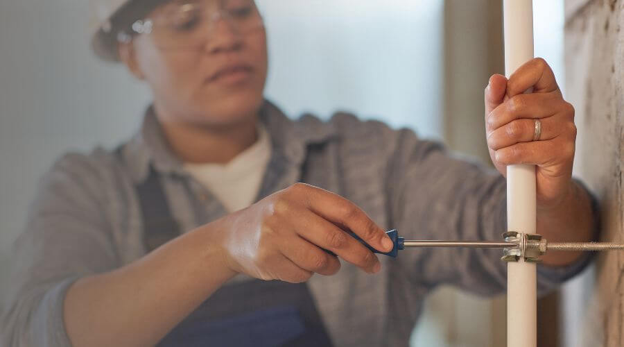 Professional sink repair in Helm, CA